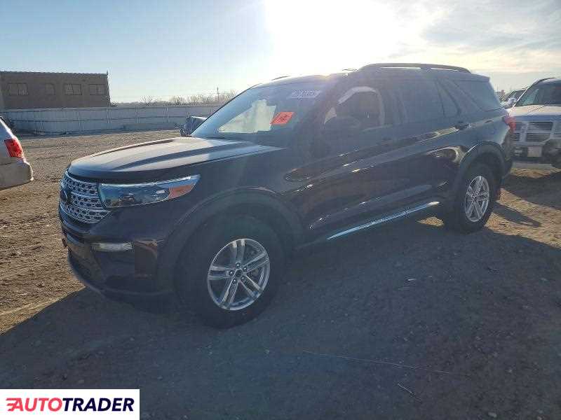 Ford Explorer 2022 2