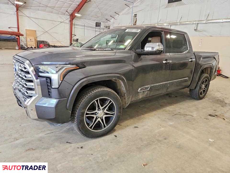 Toyota Tundra 2023 3