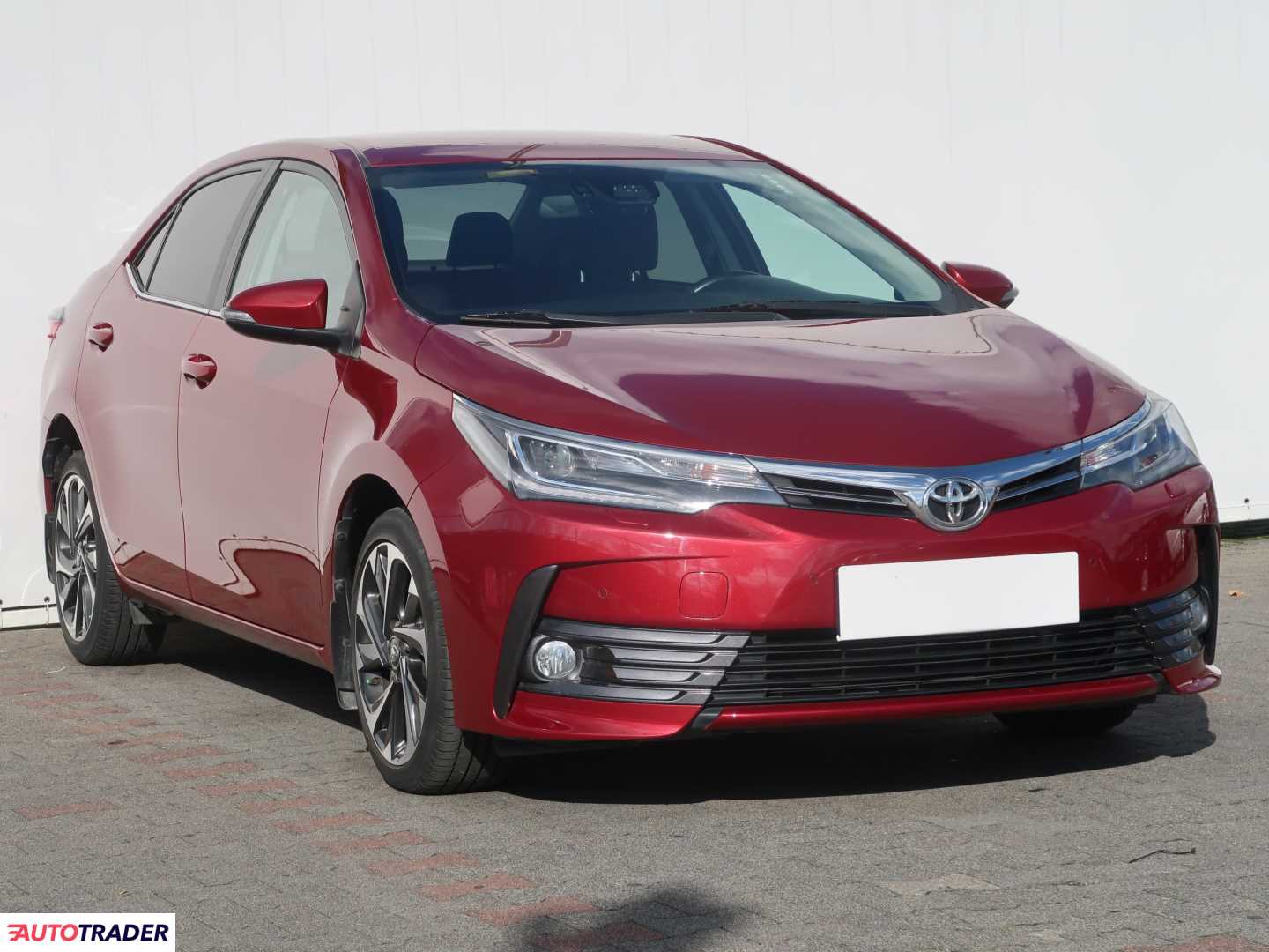 Toyota Corolla 1.6 130 KM 2017r. (Piaseczno)