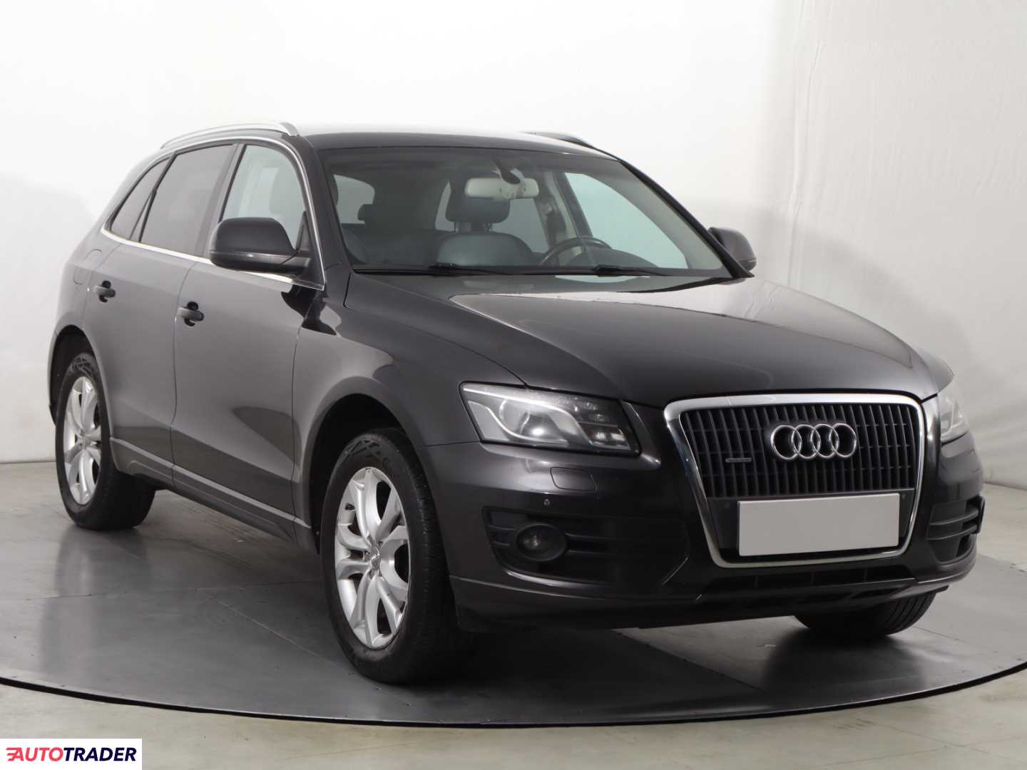 Audi Q5 2010 2.0 134 KM