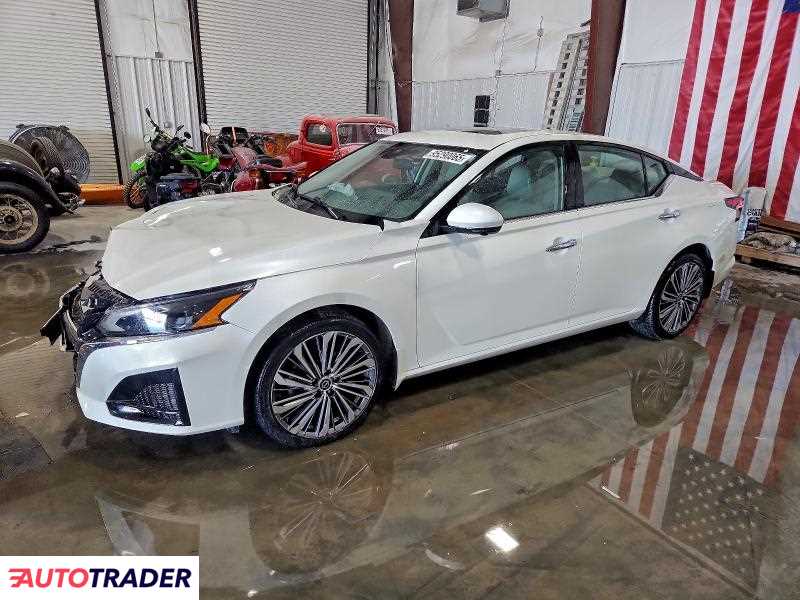 Nissan Altima 2023 2