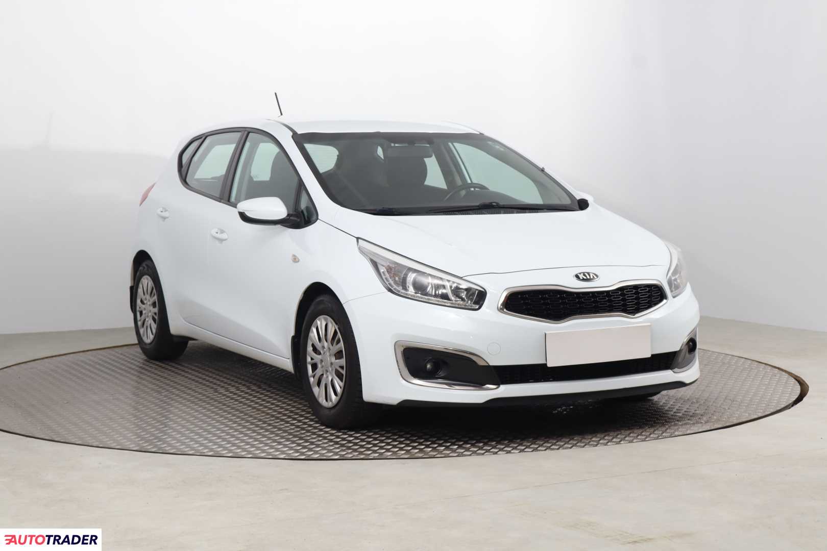 Kia Ceed 1.4 97 KM 2016r. (Piaseczno)