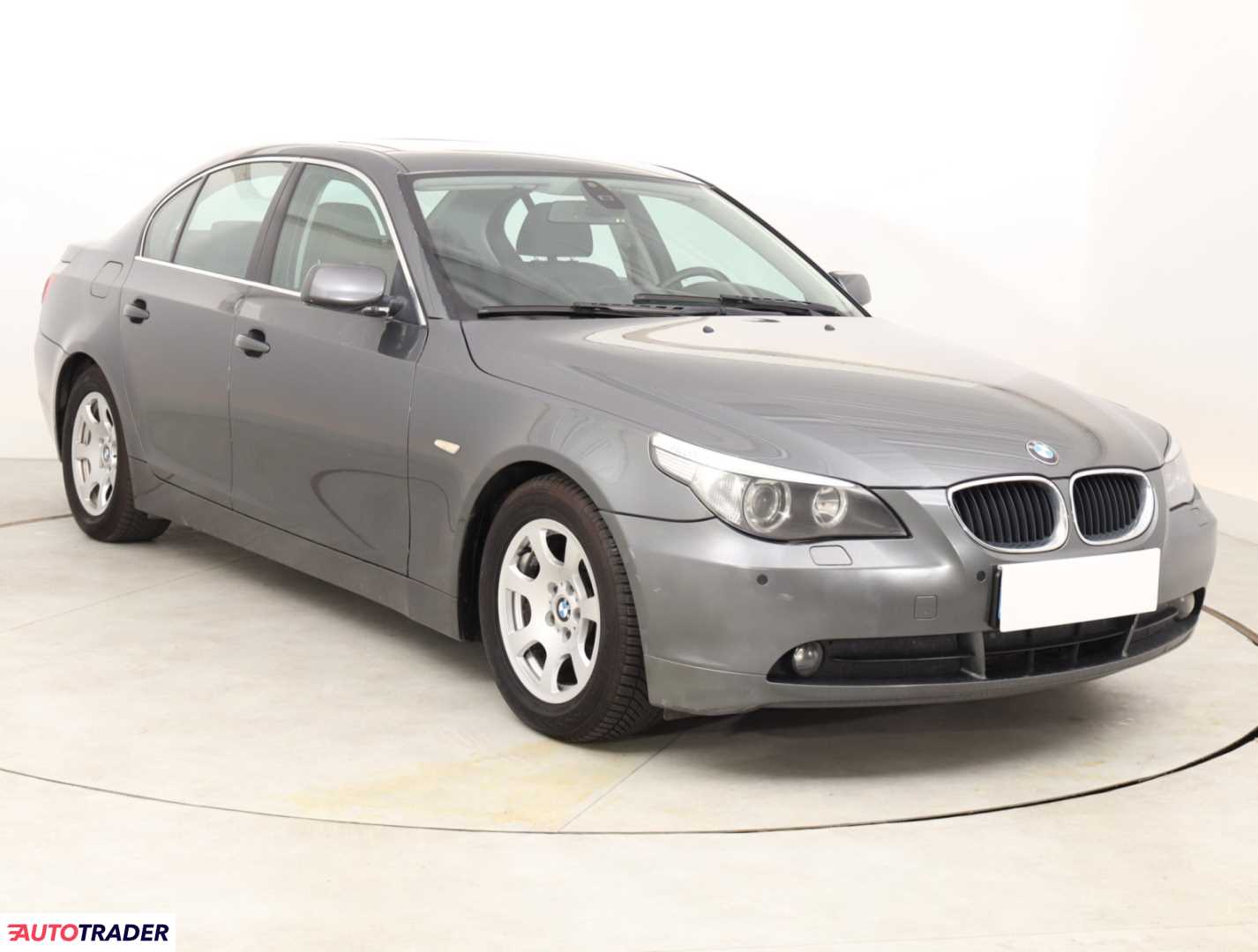 BMW 520 2003 2.2 167 KM
