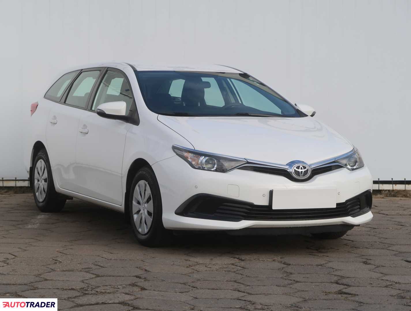 Toyota Auris 1.6 130 KM 2018r. (Piaseczno)