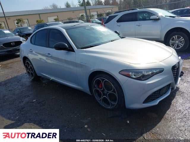 Alfa Romeo Giulia 2025 2