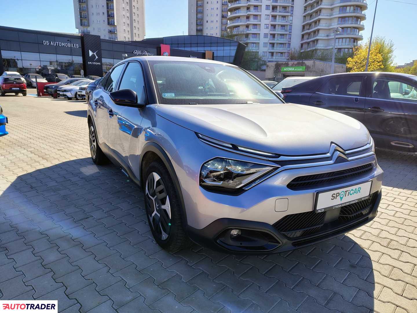 Citroen C4 2021 1.2 130 KM