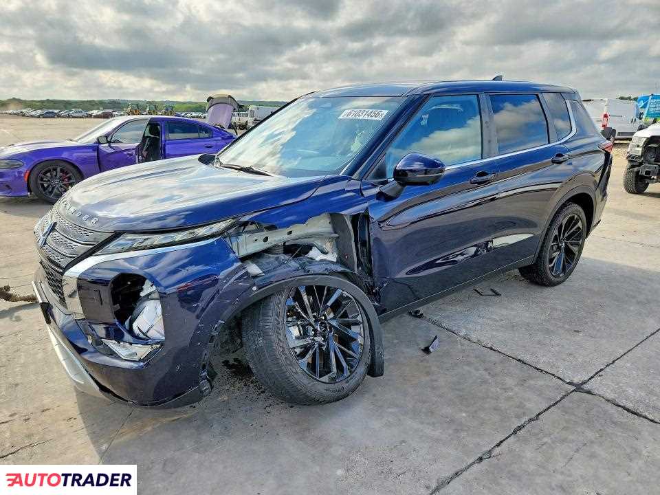 Mitsubishi Outlander 2022 2