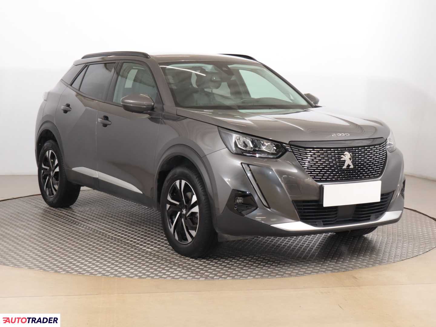 Peugeot 2008 2021 1.2 99 KM