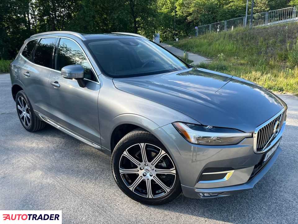 Volvo XC60 2.0 benzyna 254 KM 2021r. (warszawa)