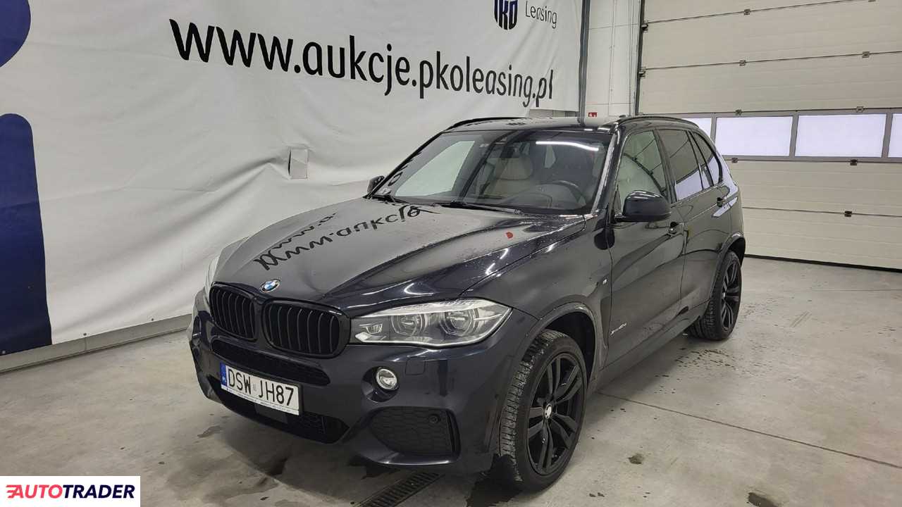 BMW X5 2017 3.0 313 KM