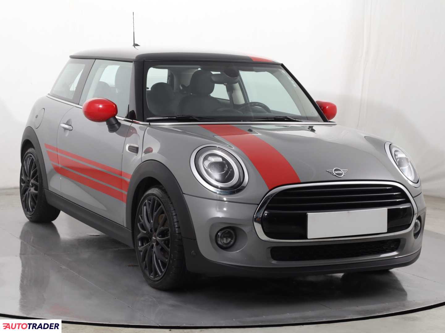 Mini Cooper 2019 1.5 134 KM