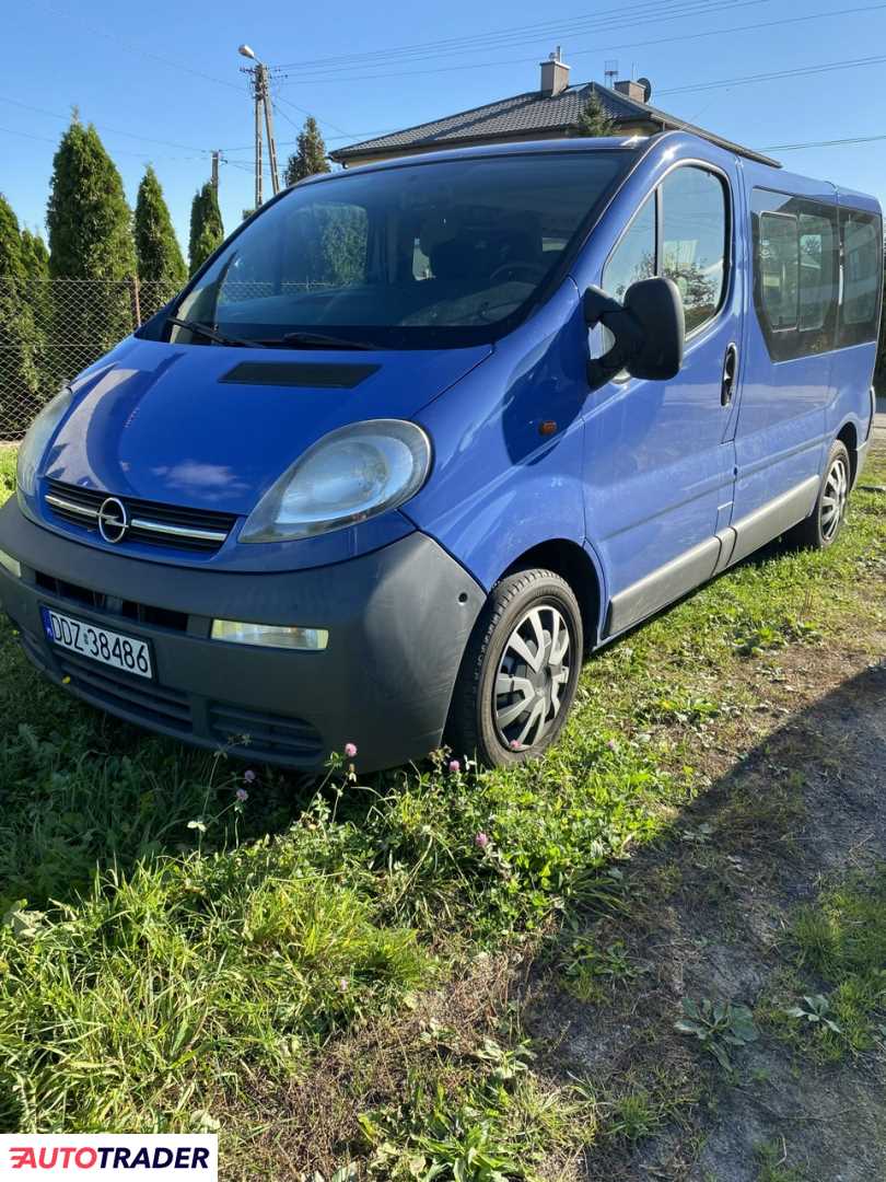 Opel Vivaro 2006 1.9 130 KM