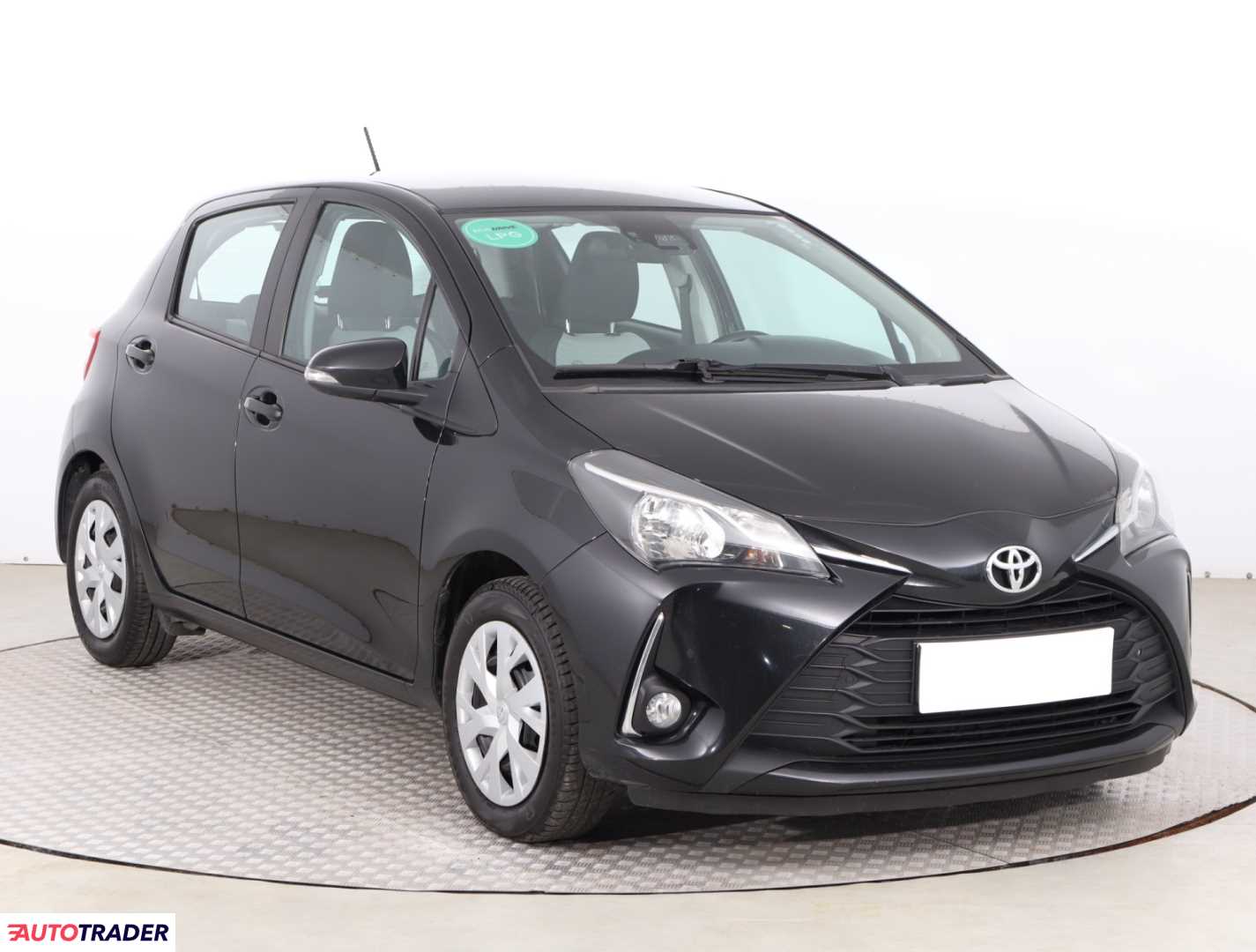 Toyota Yaris 2018 1.5 109 KM