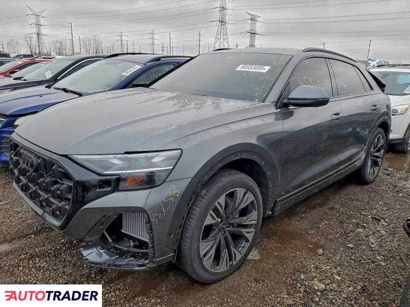 Audi Q8 2025 3