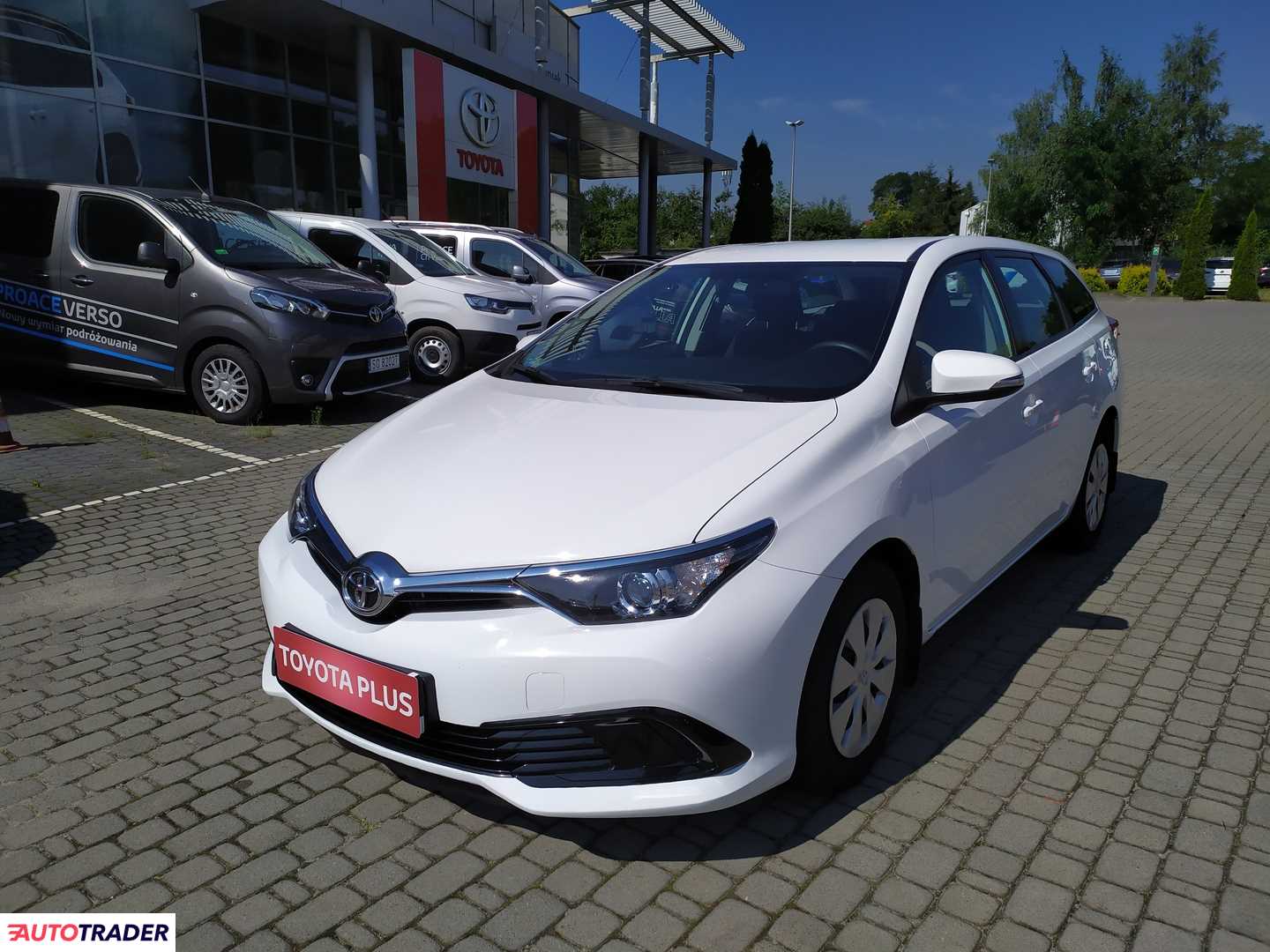 Toyota Auris 2018 1.6 132 KM Toyota Auris 2018 1.6 132 KM
