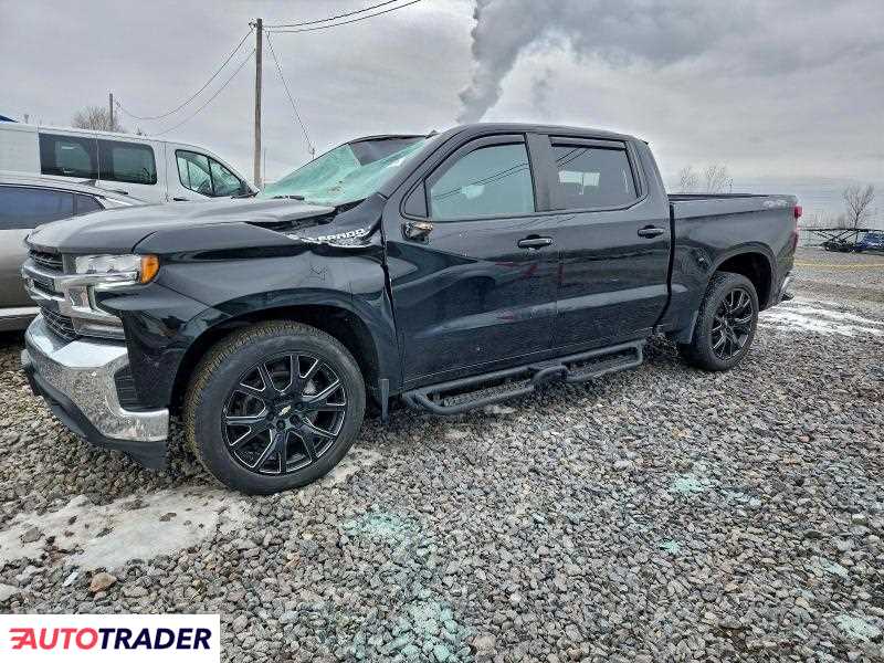 Chevrolet Silverado 2022 2