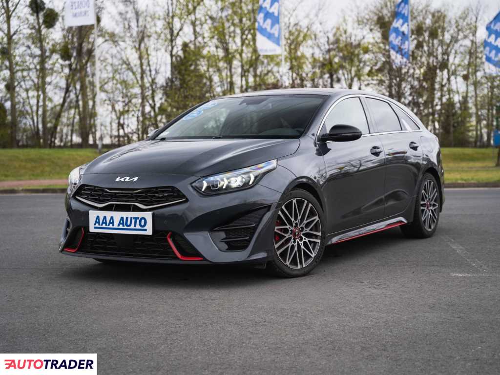 Kia PROCEED 2022 1.6 201 KM