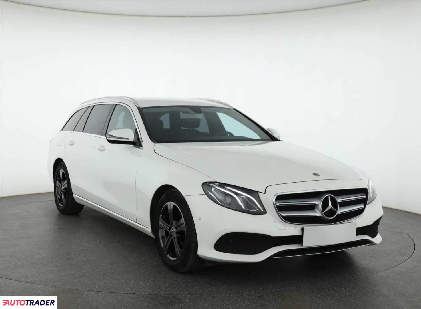 Mercedes E-klasa 2018 2.0 191 KM Mercedes E-klasa 2018 2.0 191 KM