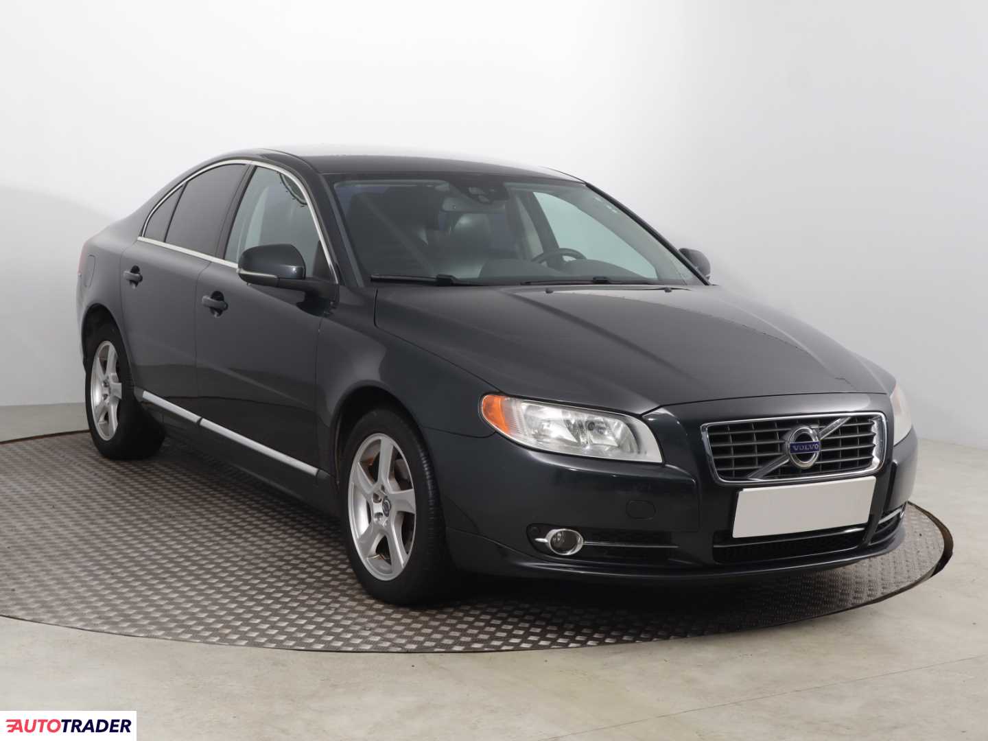 Volvo S80 2012 2.0 160 KM