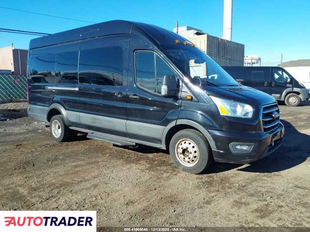 Ford Transit 2020 3
