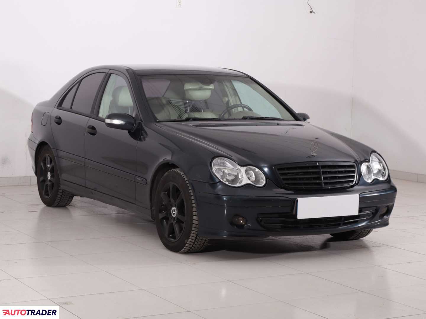 Mercedes C-klasa 2005 1.8 160 KM