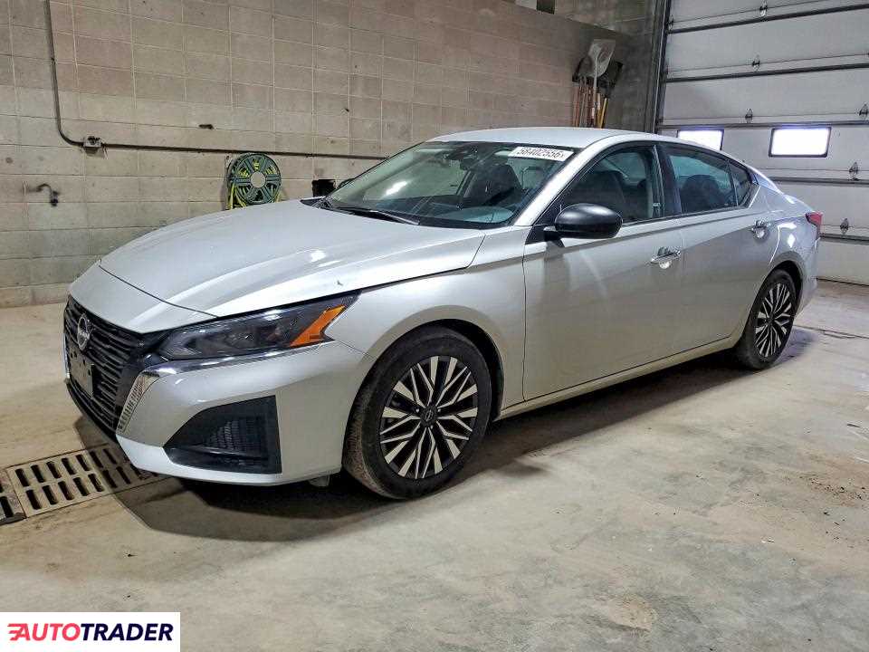Nissan Altima 2024 2