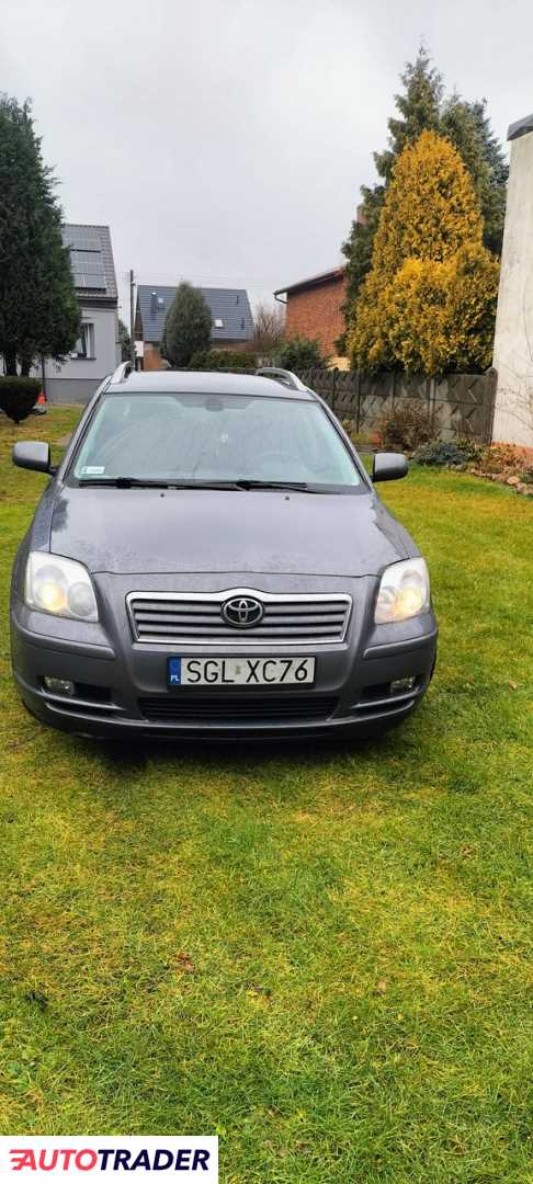 Toyota Avensis 2003 1.8 129 KM