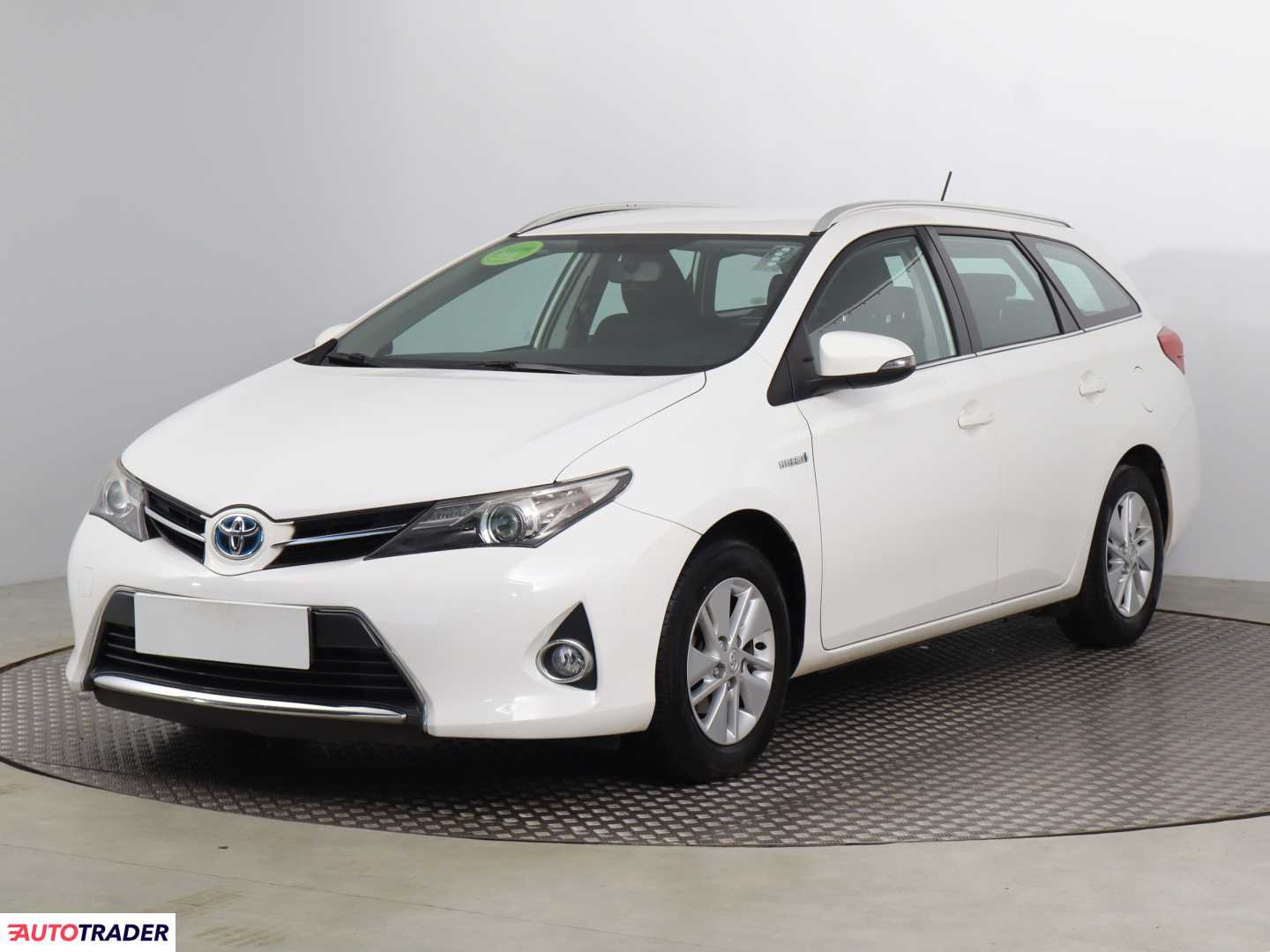 Toyota Auris 2014 1.8 134 KM Toyota Auris 2014 1.8 134 KM
