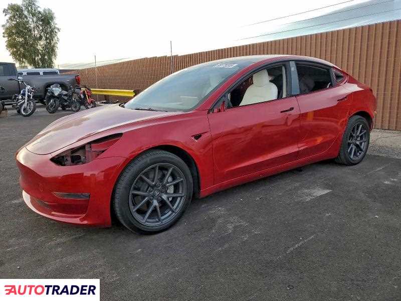 Tesla Model 3 2023