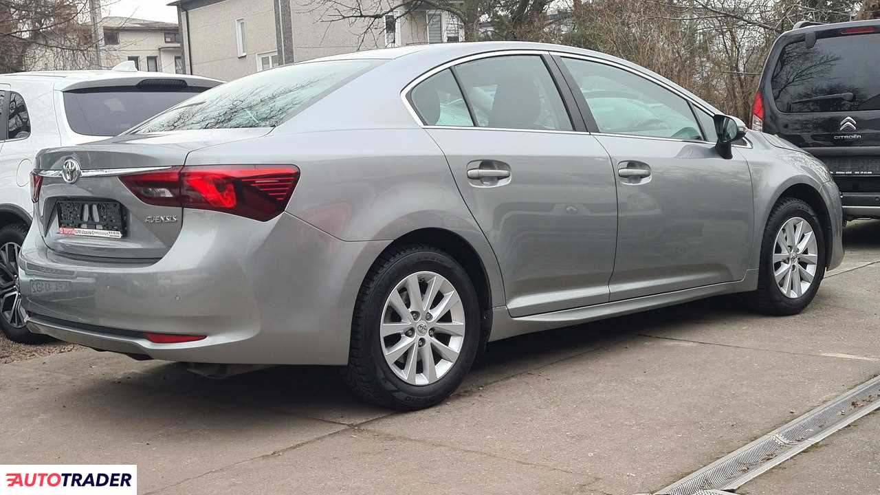 Toyota Avensis 2018 1.6 134 KM