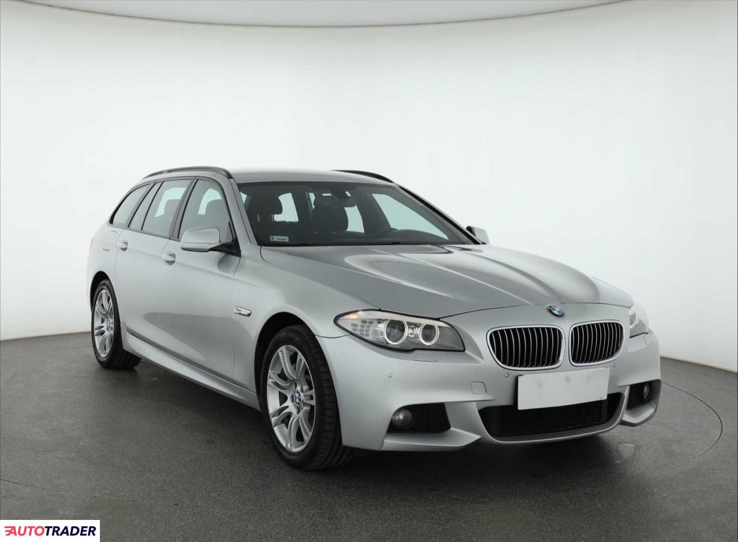 BMW 528 2013 2.0 214 KM BMW 528 2013 2.0 214 KM