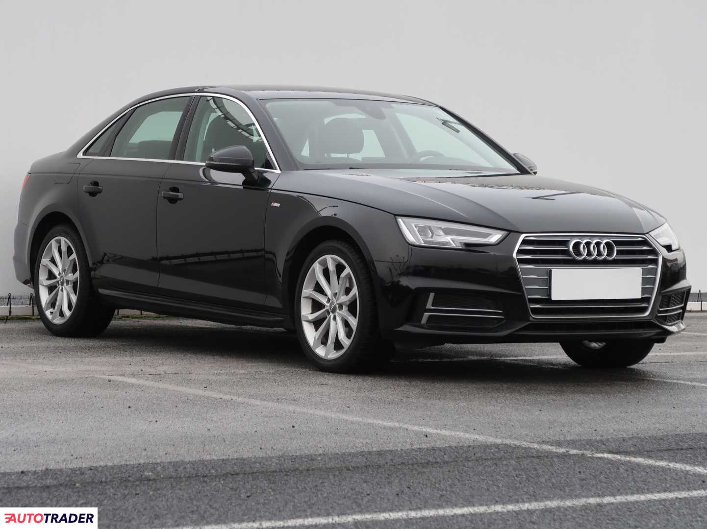 Audi A4 2018 1.4 147 KM