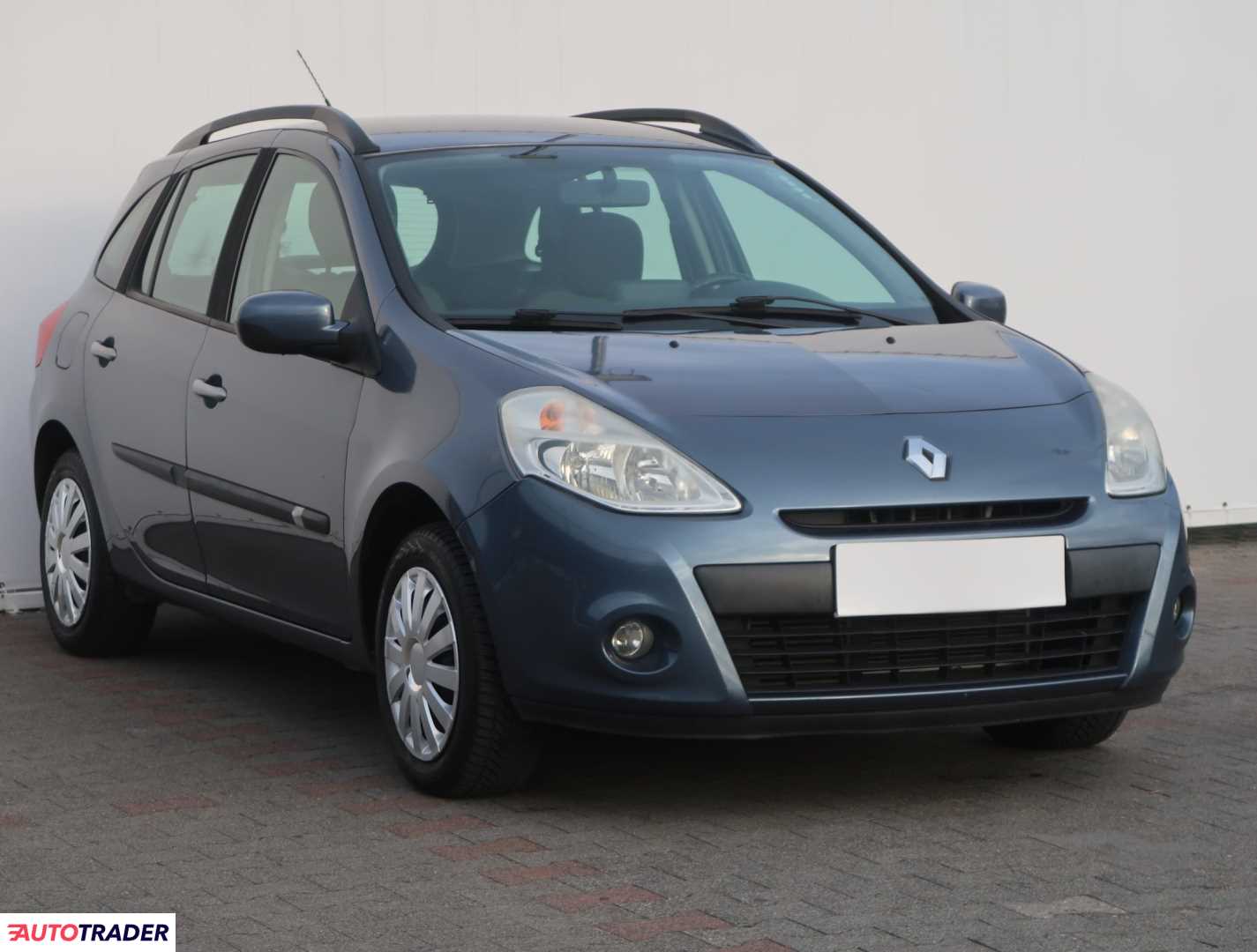 Renault Clio 2010 1.1 99 KM