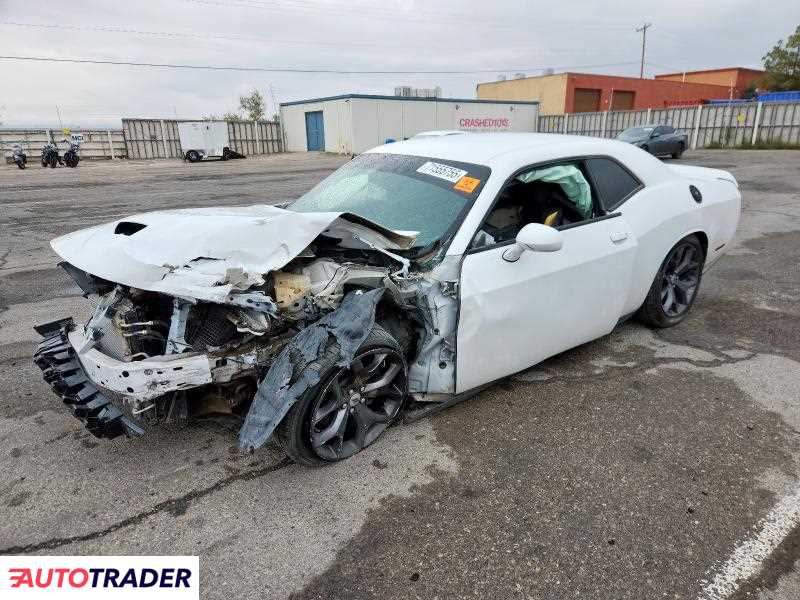 Dodge Challenger 2019 5
