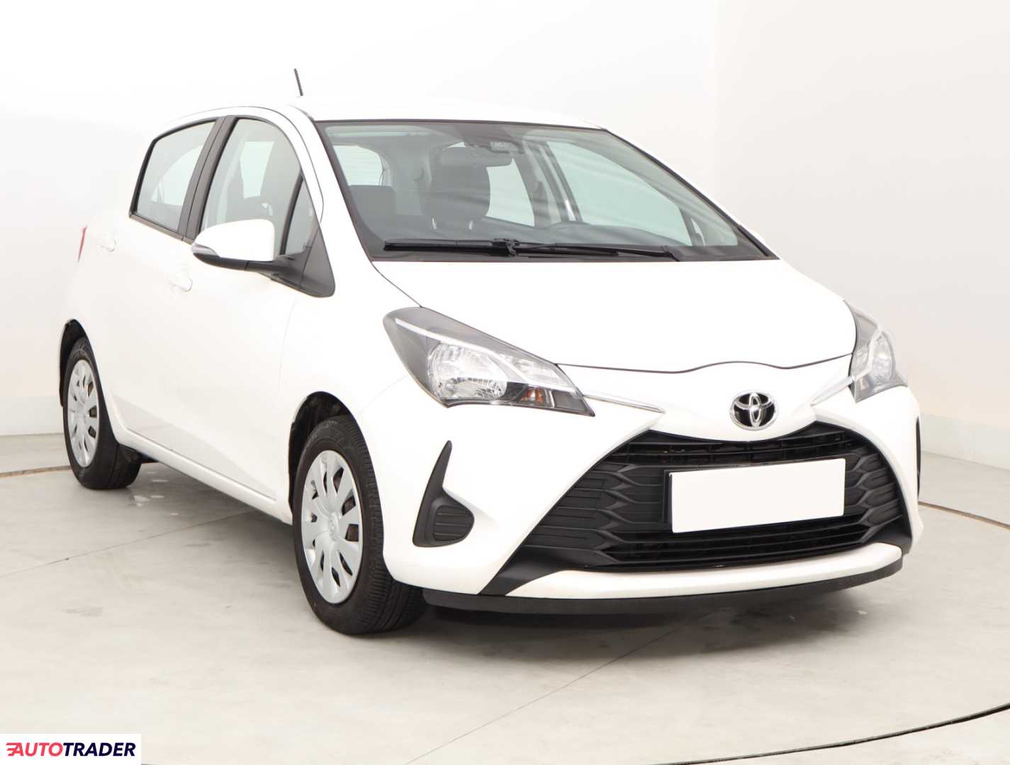 Toyota Yaris 2020 1.5 109 KM