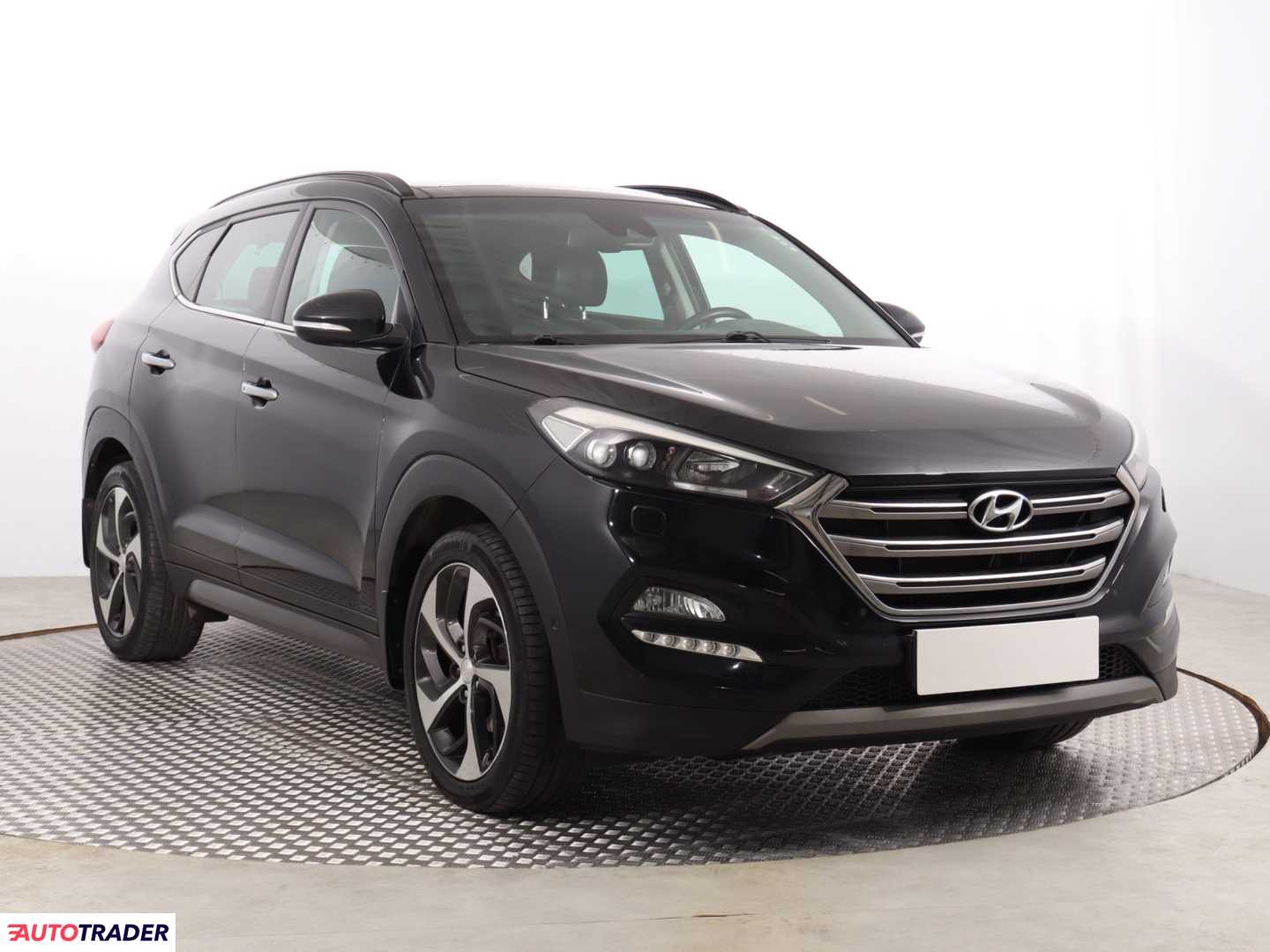 Hyundai Tucson 2.0 182 KM 2015r. (Piaseczno)