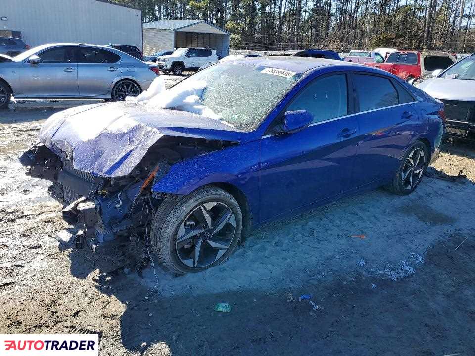 Hyundai Elantra 2023 2