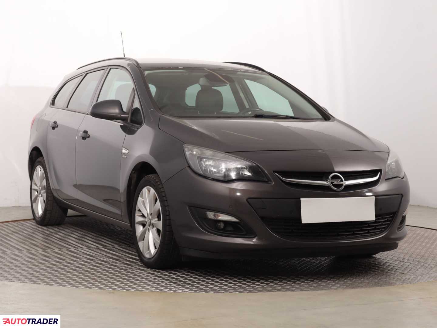 Opel Astra 2013 1.7 108 KM