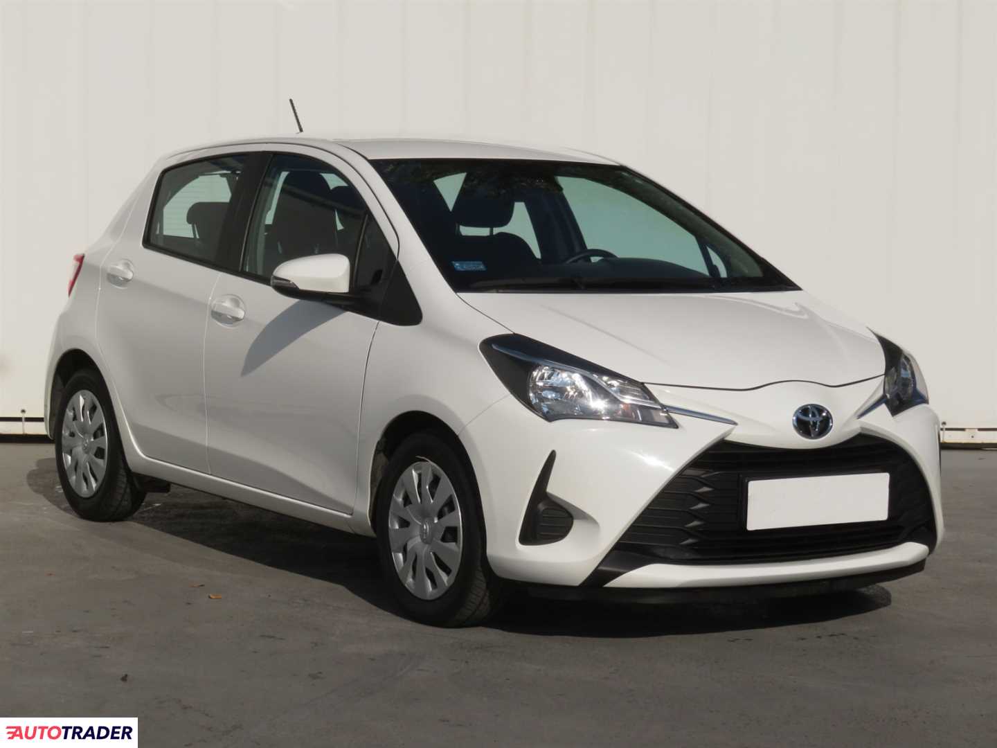 Toyota Yaris 2018 1.0 71 KM Toyota Yaris 2018 1.0 71 KM