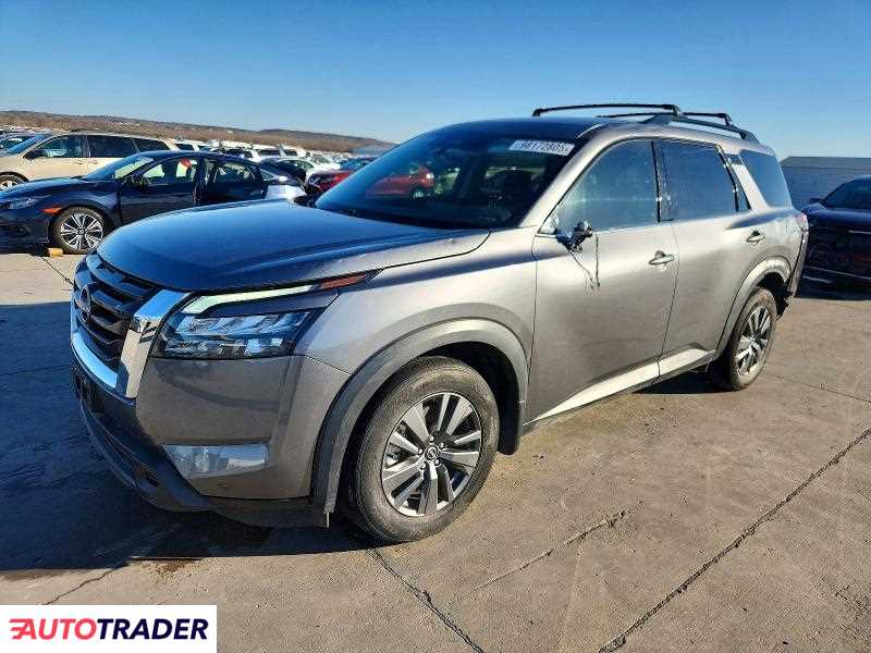 Nissan Pathfinder 2023 3