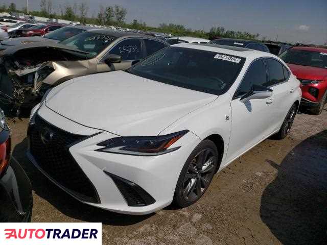 Lexus ES 2019 3