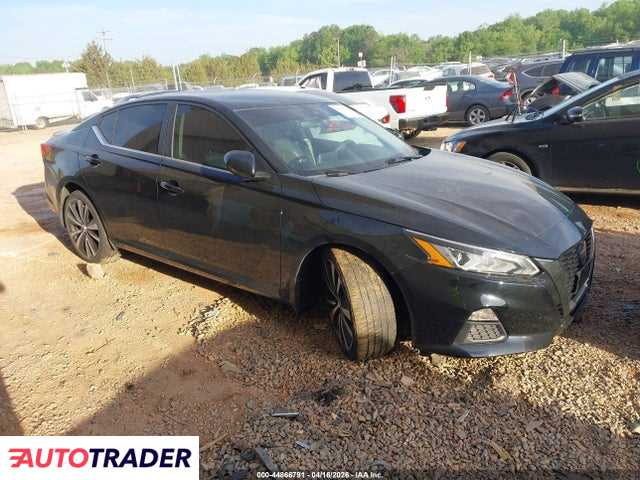 Nissan Altima 2021 2