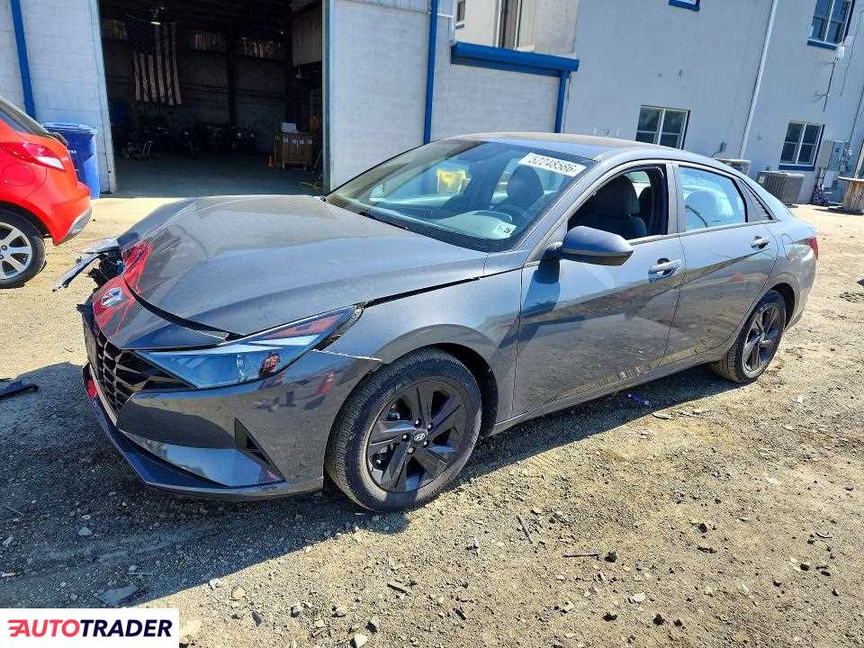 Hyundai Elantra 2023 2