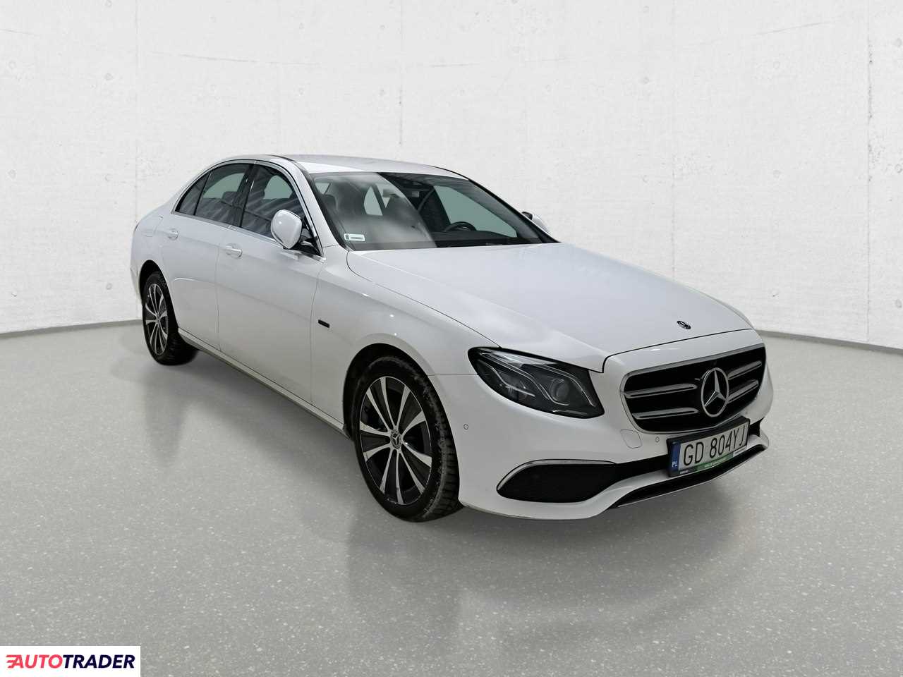 Mercedes E-klasa 2019 2.0 194 KM