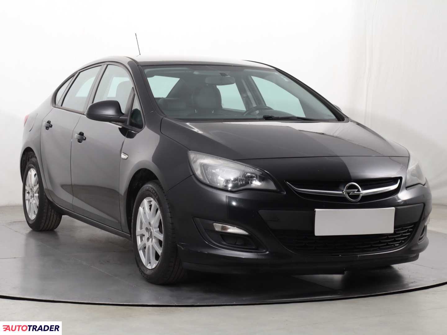 Opel Astra 2015 1.4 138 KM