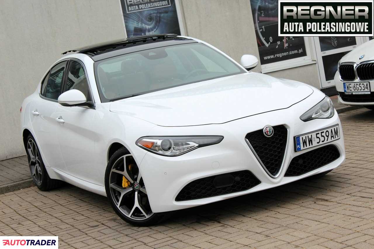 Alfa Romeo Giulia 2021 2.0 280 KM Alfa Romeo Giulia 2021 2.0 280 KM
