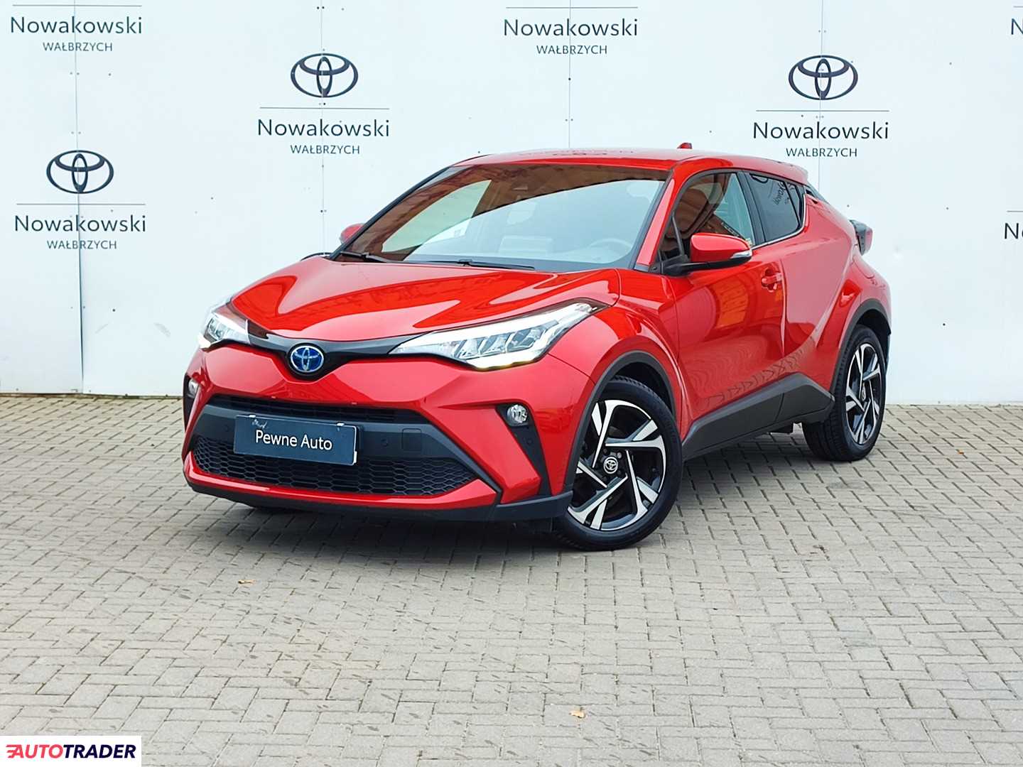 Toyota C-HR 2023 1.8 122 KM