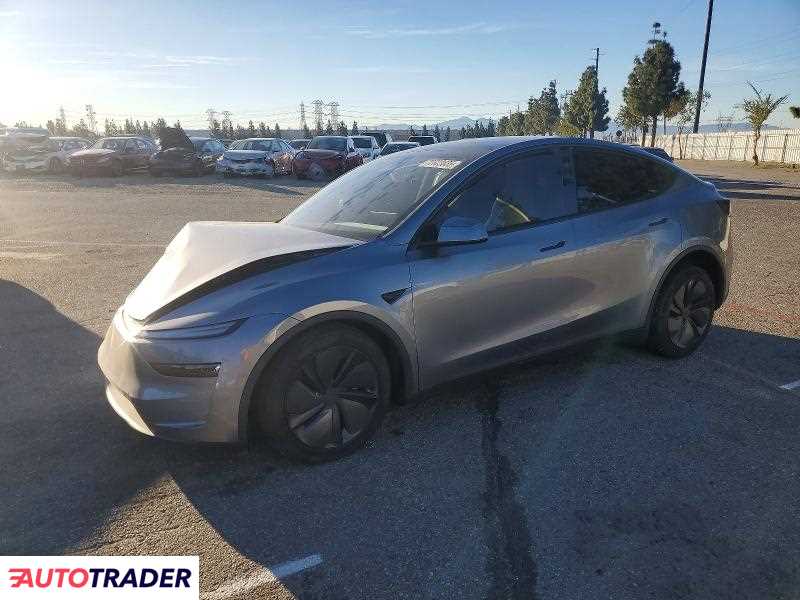 Tesla Model Y 2026