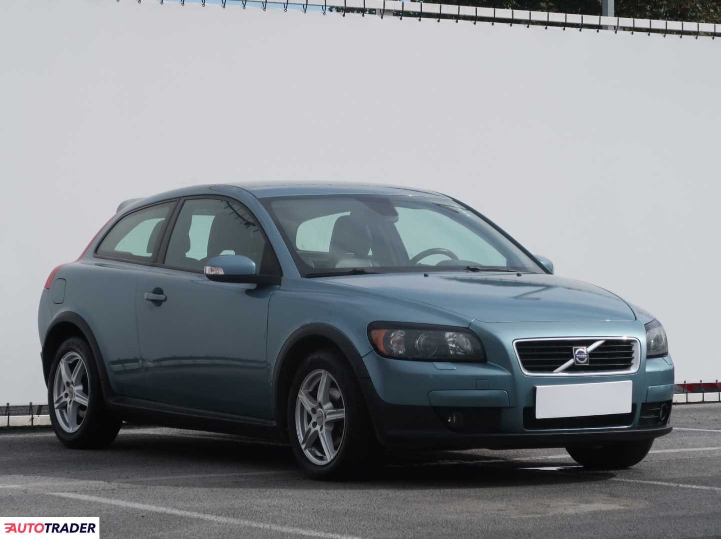 Volvo C30 2007 2.0 134 KM