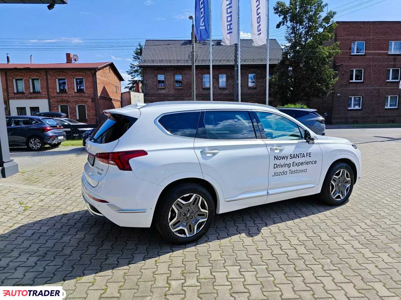 Hyundai Santa Fe 1.6 hybrydowy 230 KM 2023r. (Kraków)